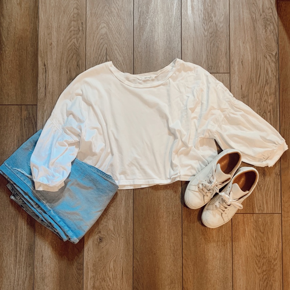 Mod Ref puff sleeve top
